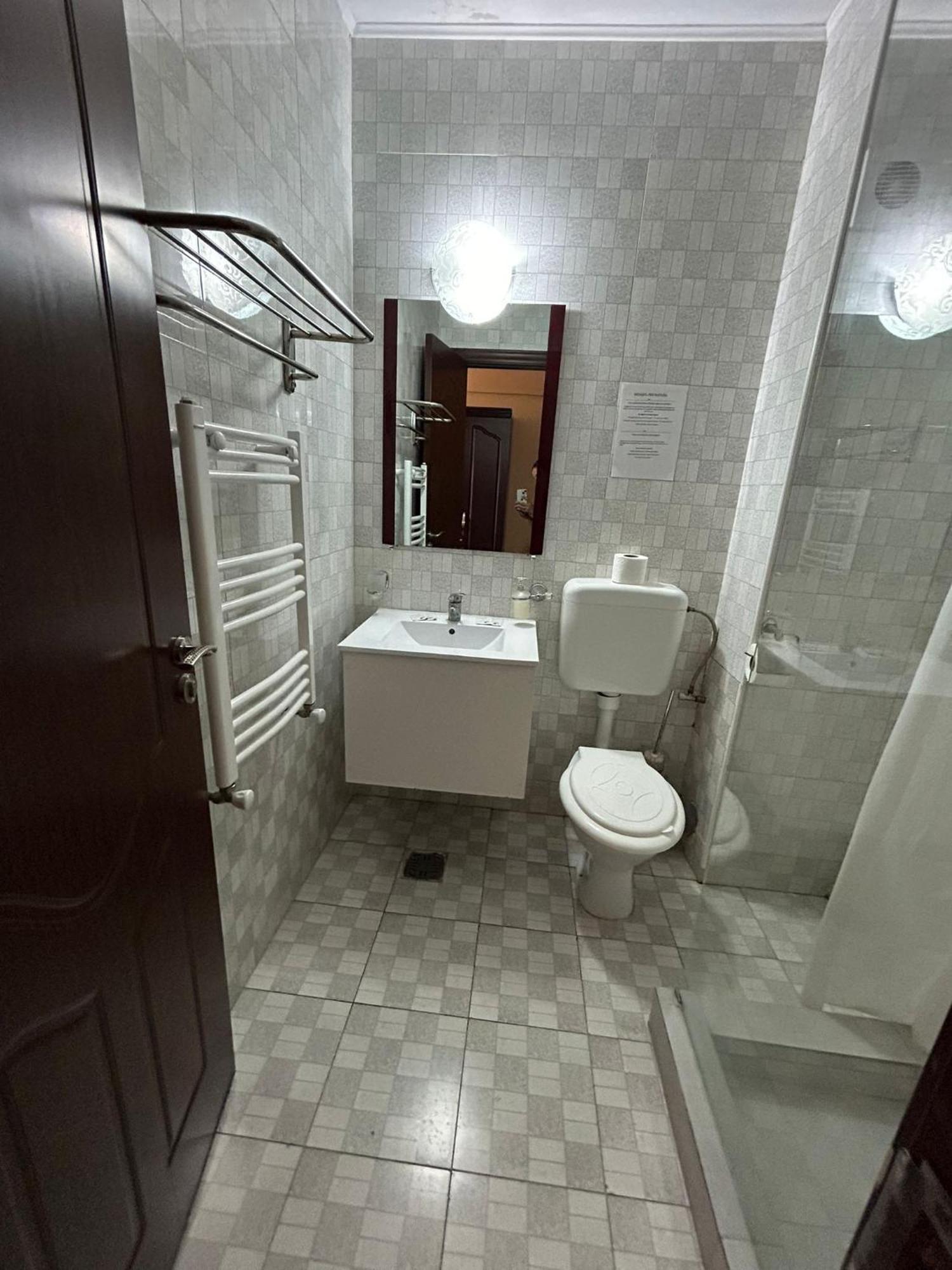 Hotel Orient Mamaia Nord Năvodari Esterno foto