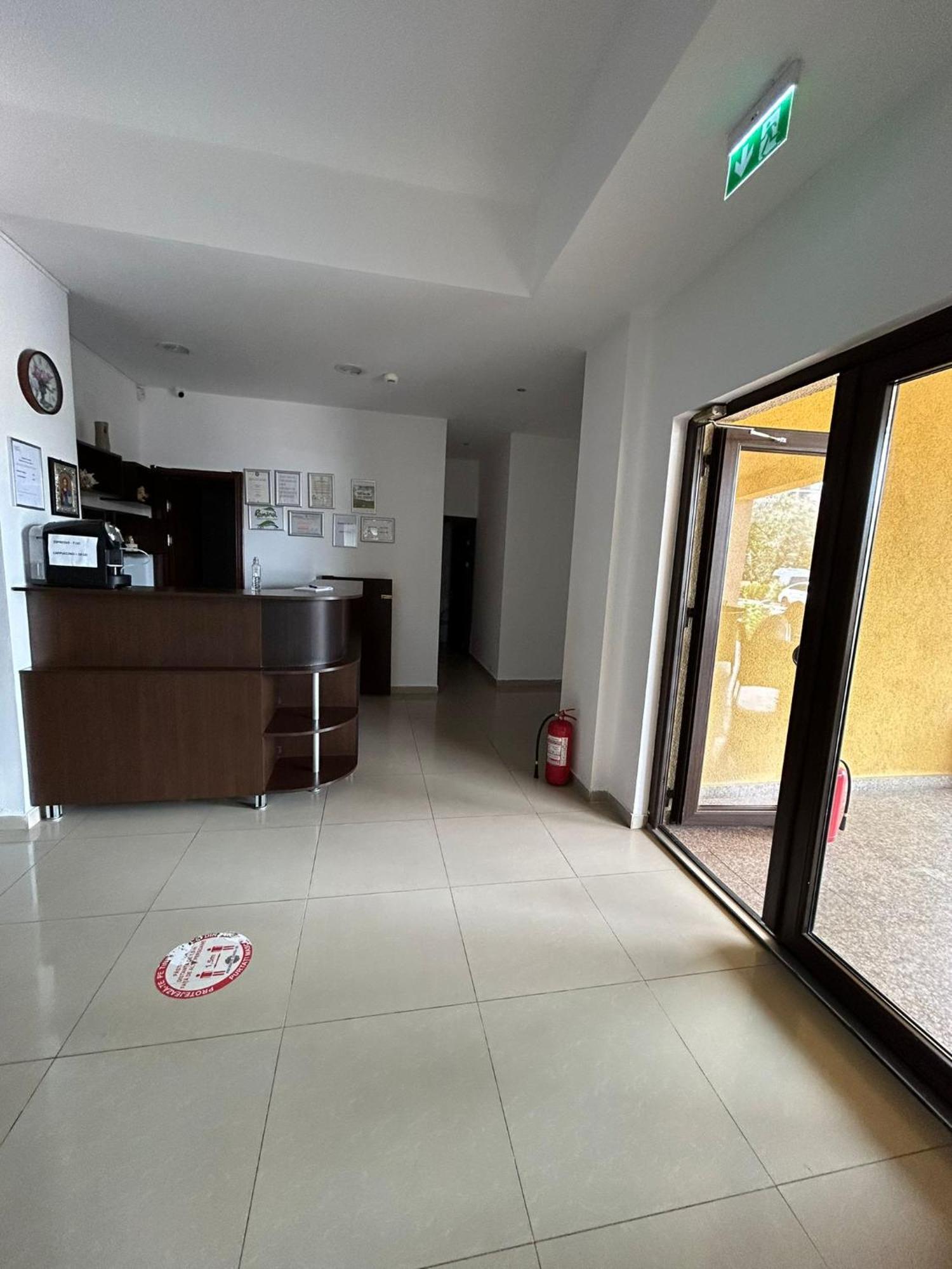 Hotel Orient Mamaia Nord Năvodari Esterno foto