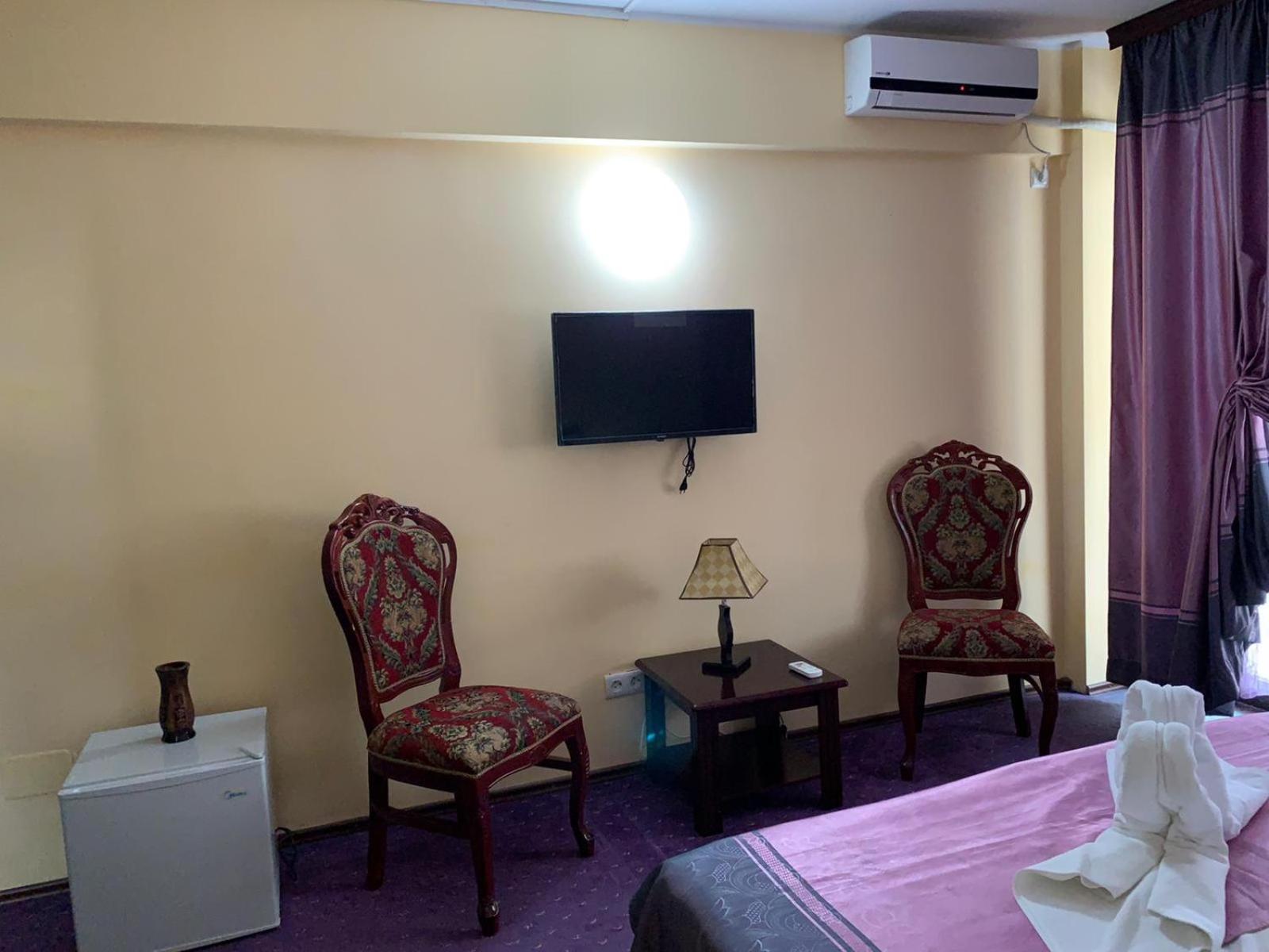 Hotel Orient Mamaia Nord Năvodari Esterno foto